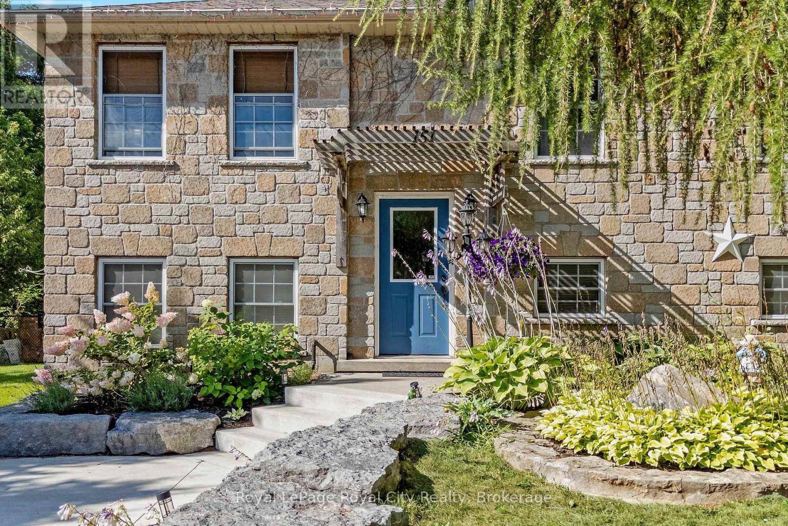 












151 QUEEN STREET

,
Guelph/Eramosa (Rockwood),




Ontario
N0B2K0

