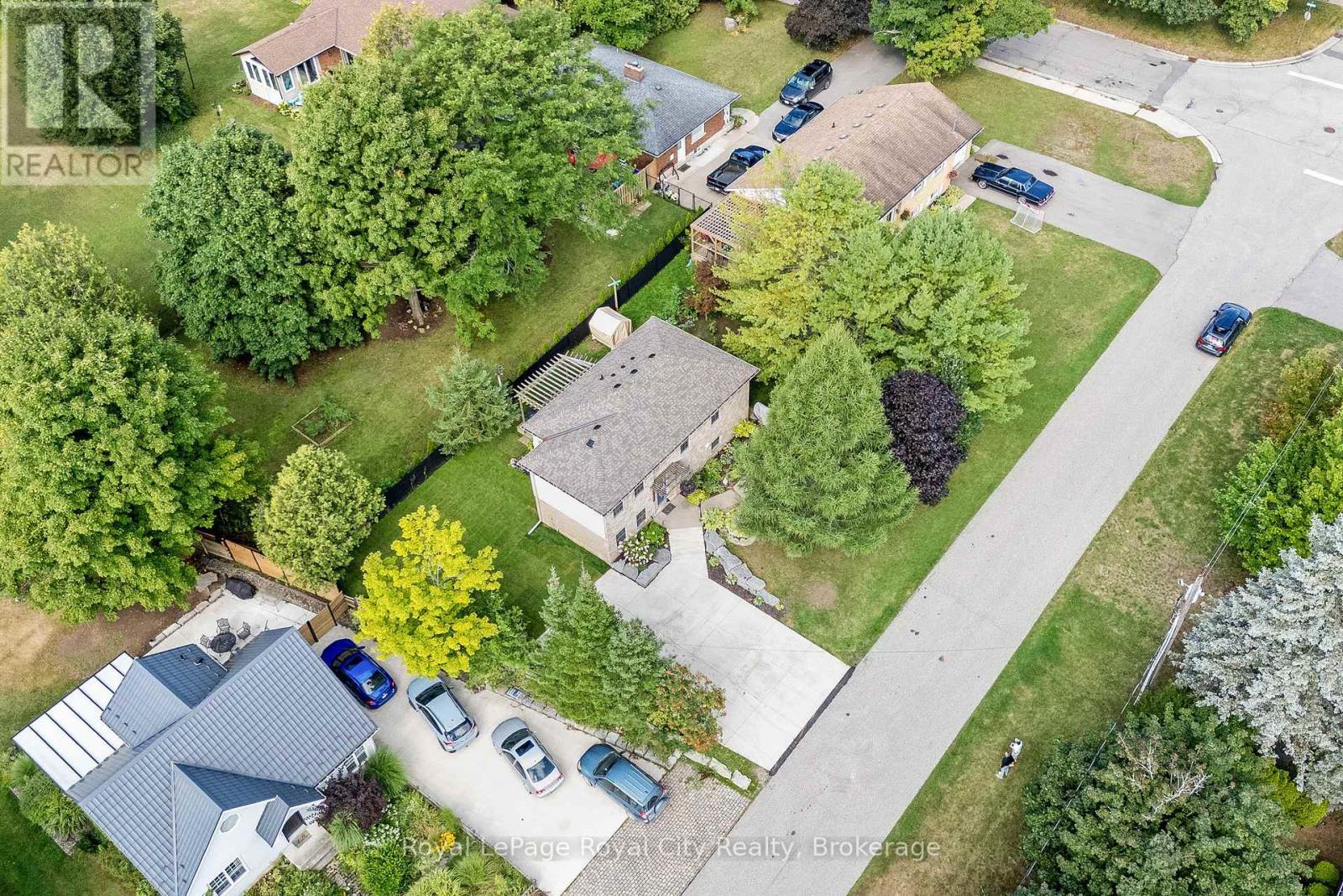












151 QUEEN STREET

,
Guelph/Eramosa (Rockwood),




Ontario
N0B2K0

