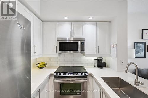 Custom tiled backsplash