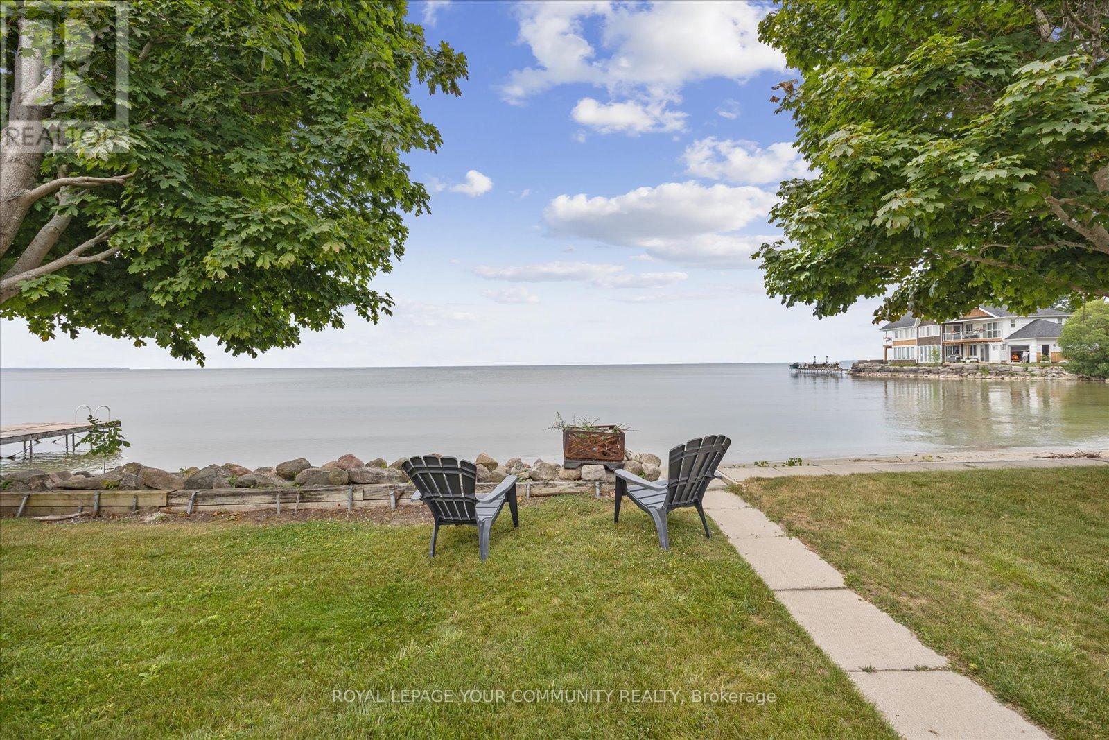 












2762 LONE BIRCH TRAIL

,
Ramara,




Ontario
L0K1B0

