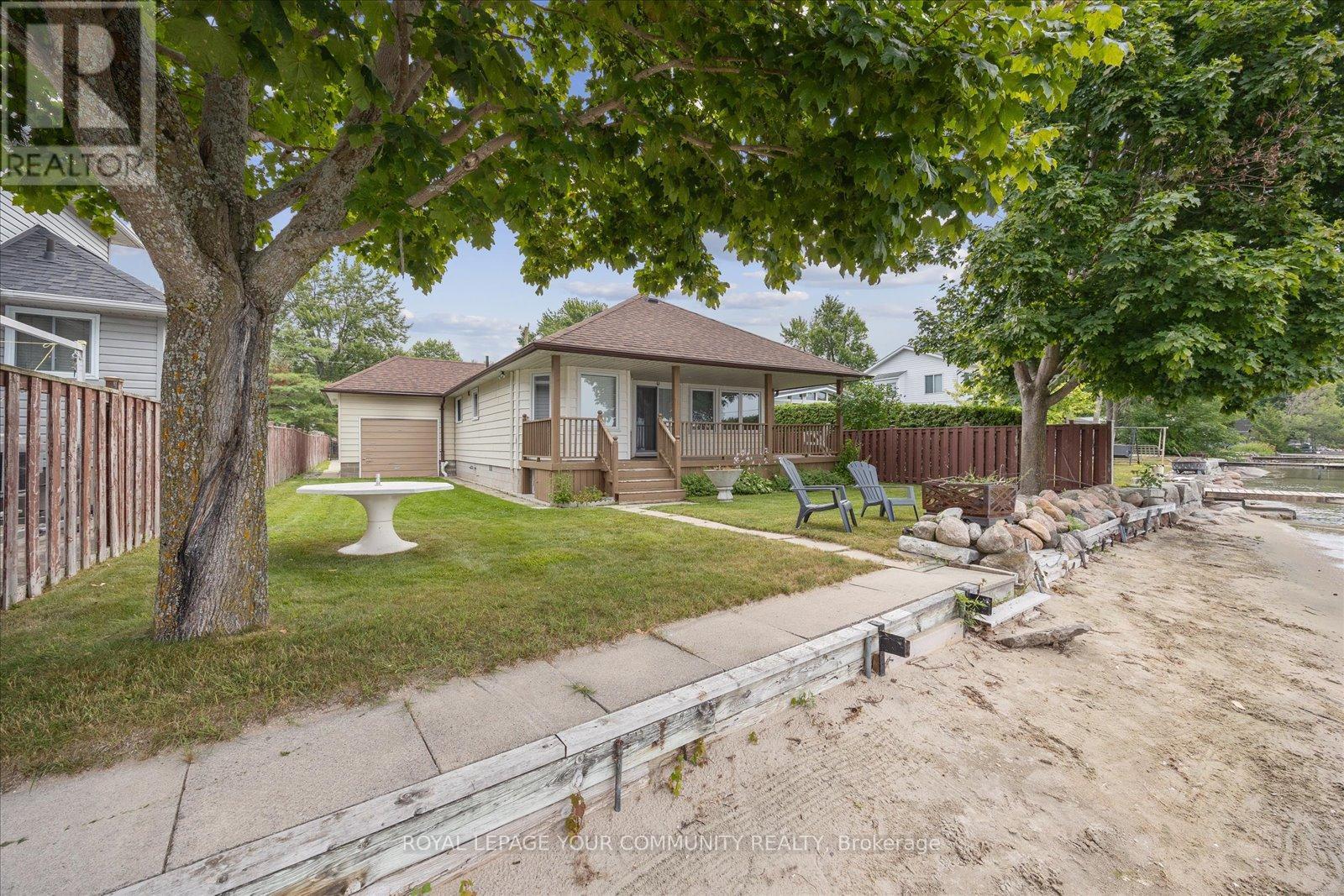 












2762 LONE BIRCH TRAIL

,
Ramara,




Ontario
L0K1B0

