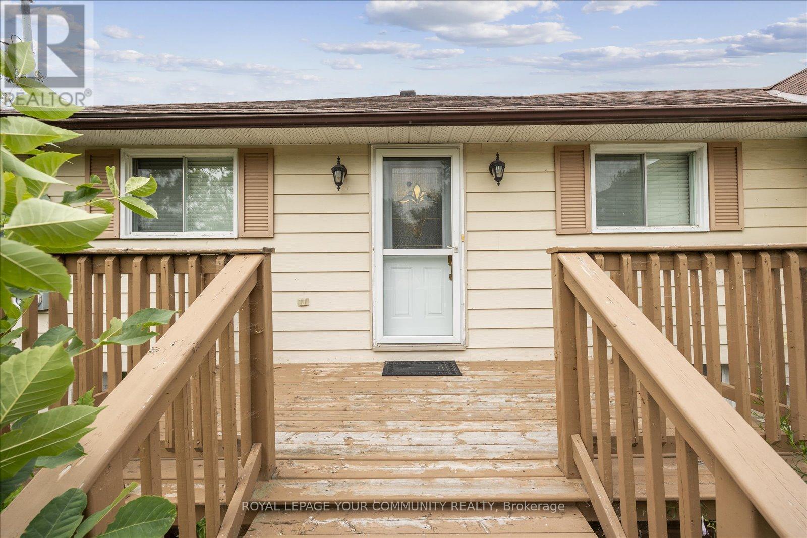 












2762 LONE BIRCH TRAIL

,
Ramara,




Ontario
L0K1B0


