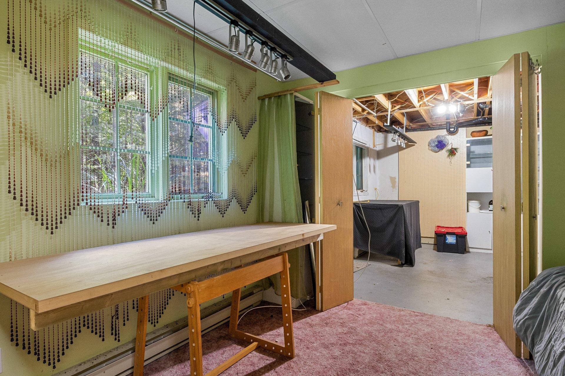 









68


Rue des Floralies

,
Austin,




QC
J0B1B0

