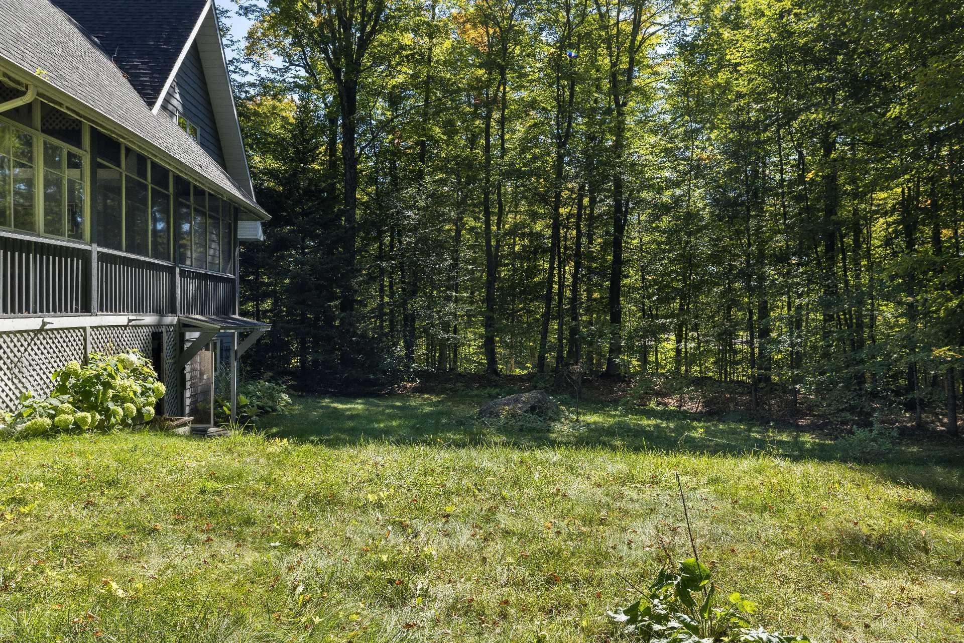 









68


Rue des Floralies

,
Austin,




QC
J0B1B0

