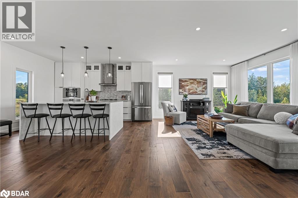 












103 UGOVSEK Crescent

,
Annan,




Ontario
N0H1B0

