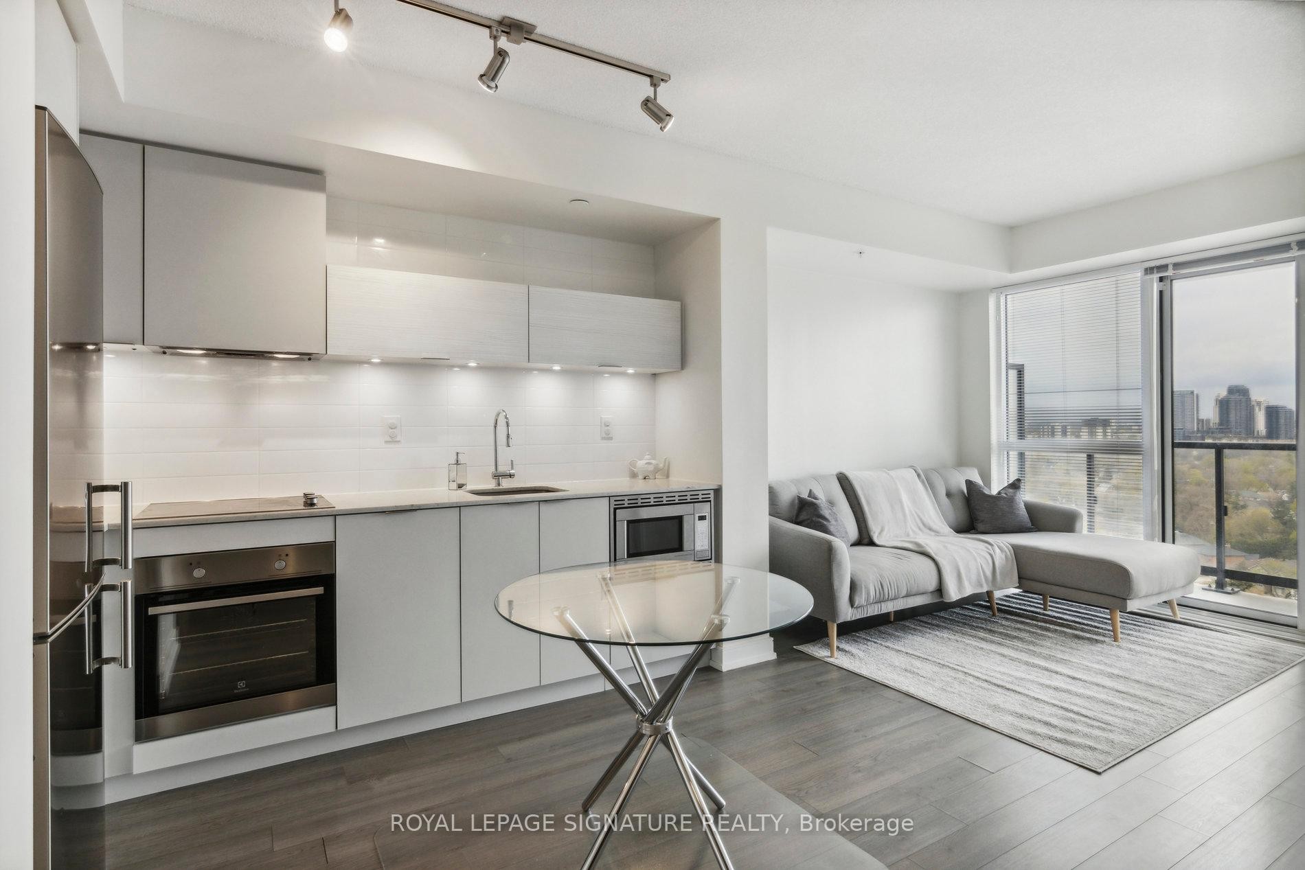 









20


Thomas Riley

Road, 1703,
Toronto,




ON
M9B 0C3

