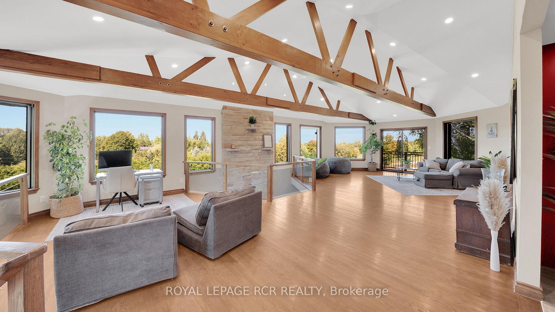 









15735


Highway 27

N/A,
King,







ON
L0G 1T0

