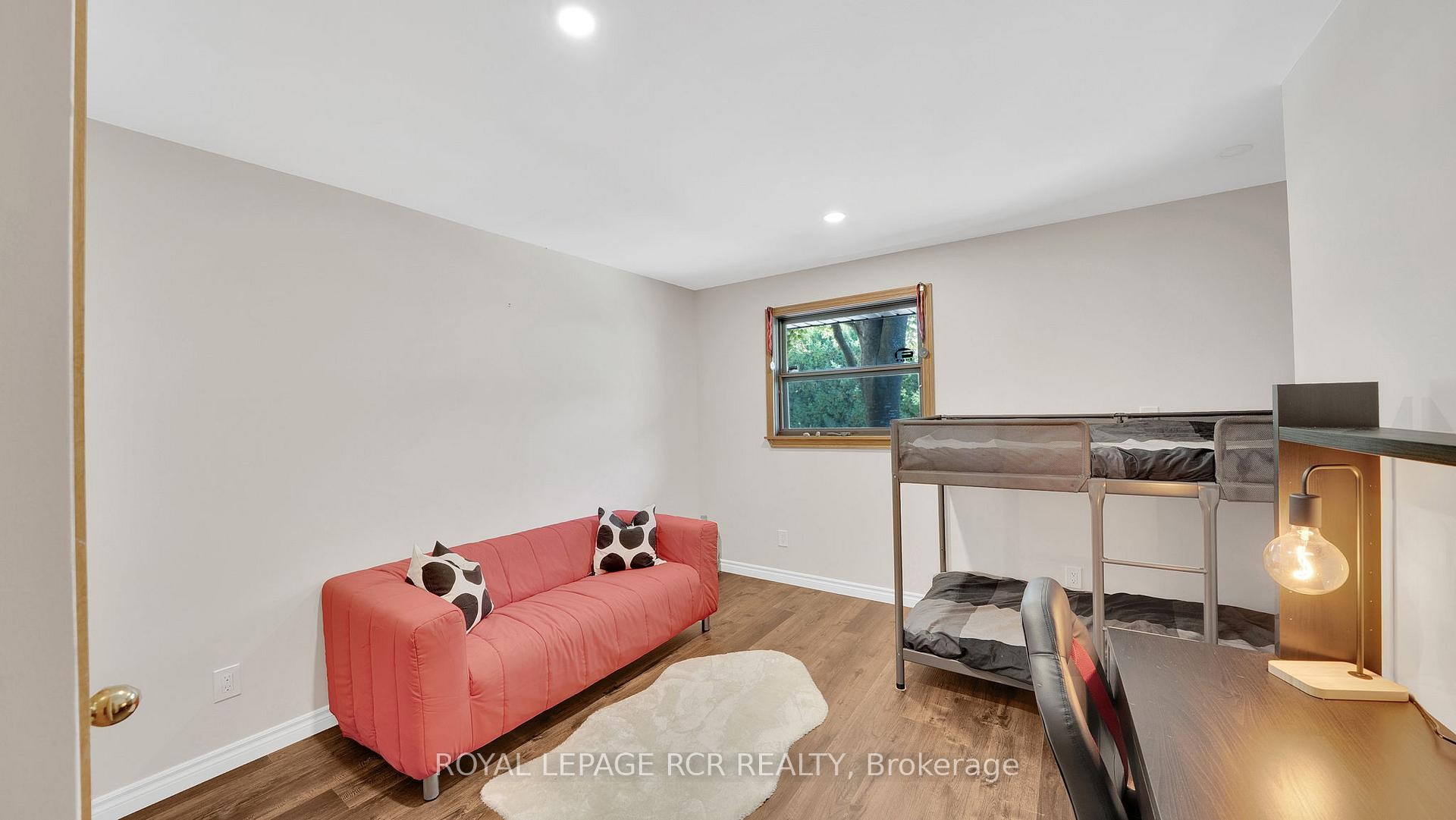 









15735


Highway 27

N/A,
King,







ON
L0G 1T0

