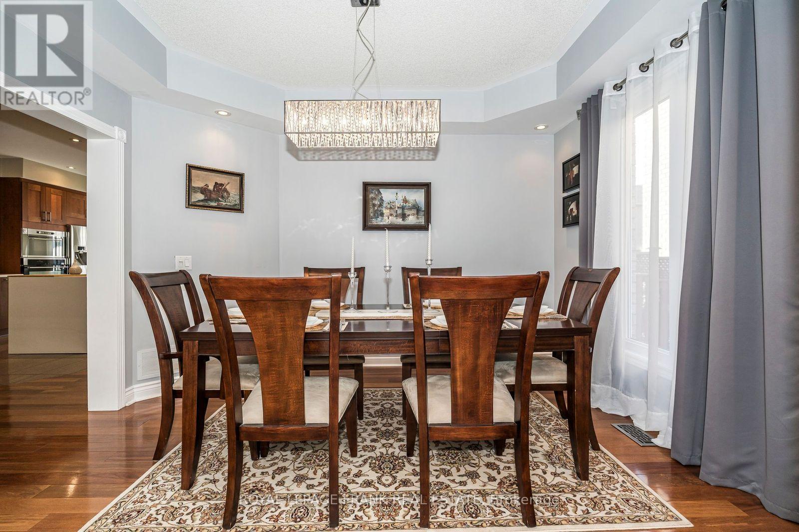 












174 THICKET CRESCENT

,
Pickering (Highbush),




Ontario
L1V6V7

