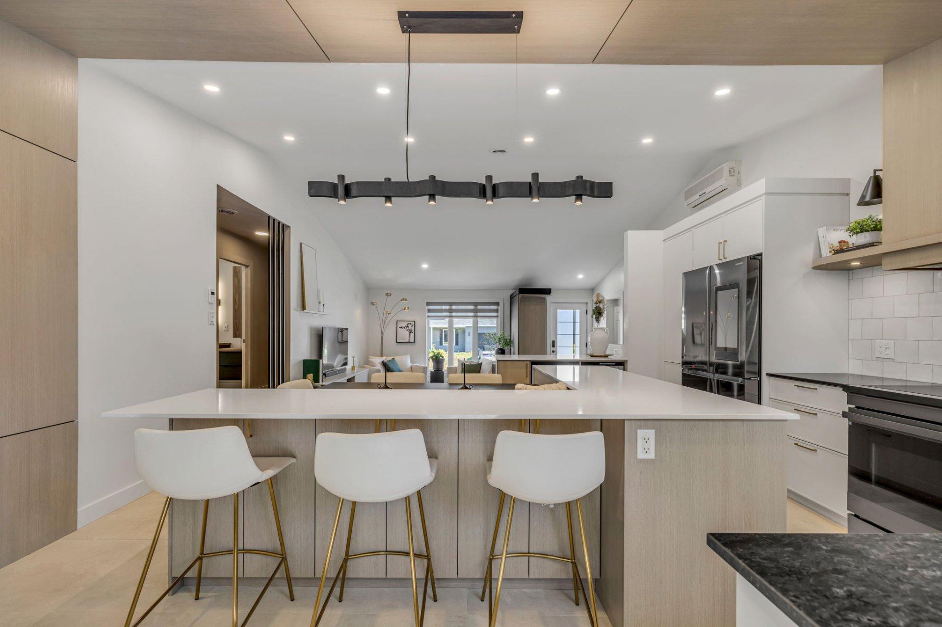 









80


Rue de Clichy

,
Québec (Beauport),




QC
G1C6N4

