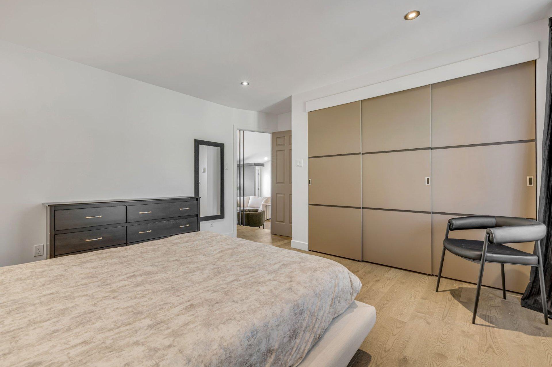 









80


Rue de Clichy

,
Québec (Beauport),




QC
G1C6N4

