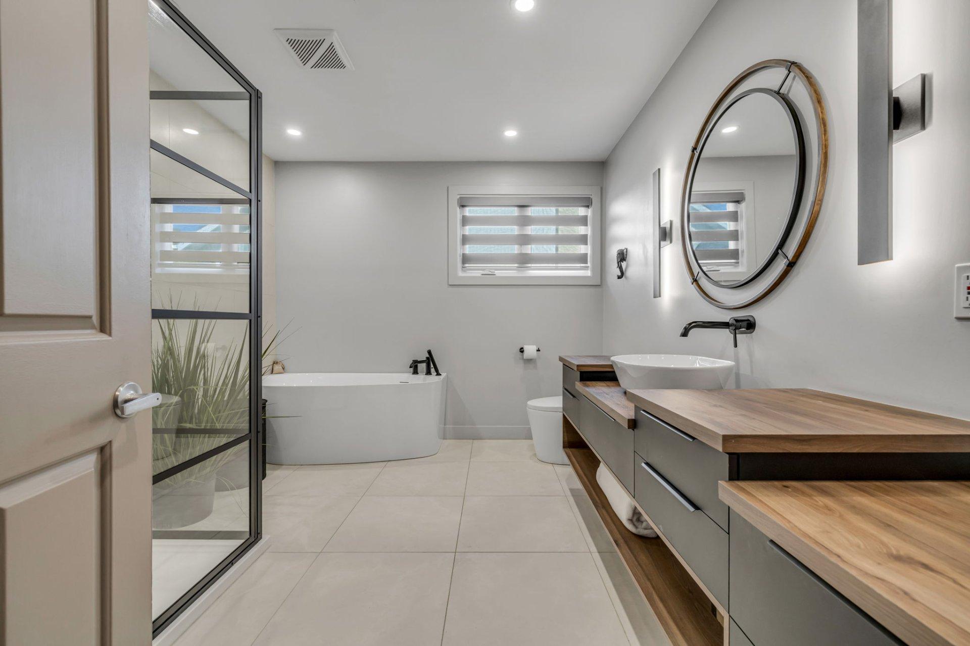 









80


Rue de Clichy

,
Québec (Beauport),




QC
G1C6N4

