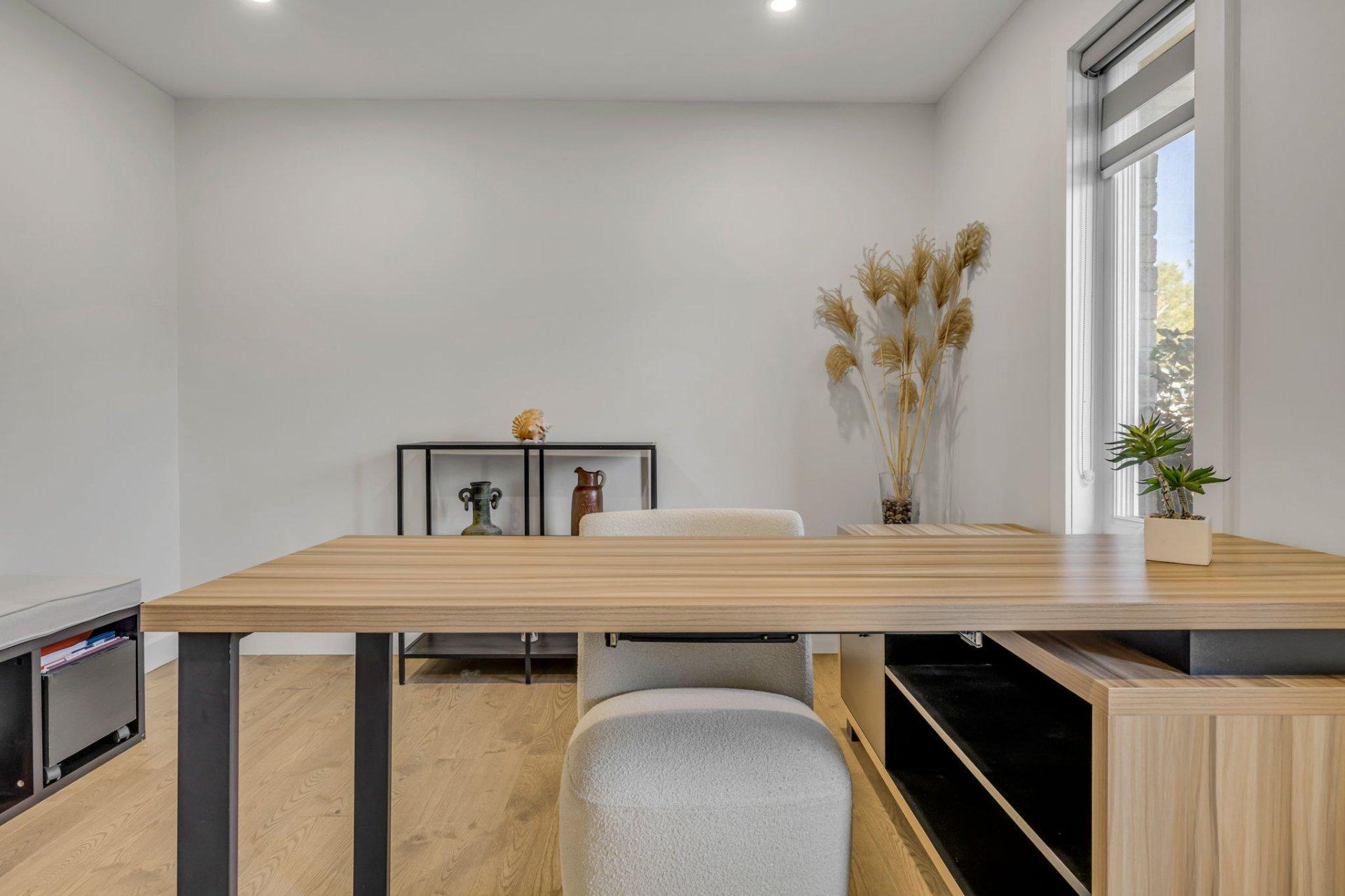 









80


Rue de Clichy

,
Québec (Beauport),




QC
G1C6N4

