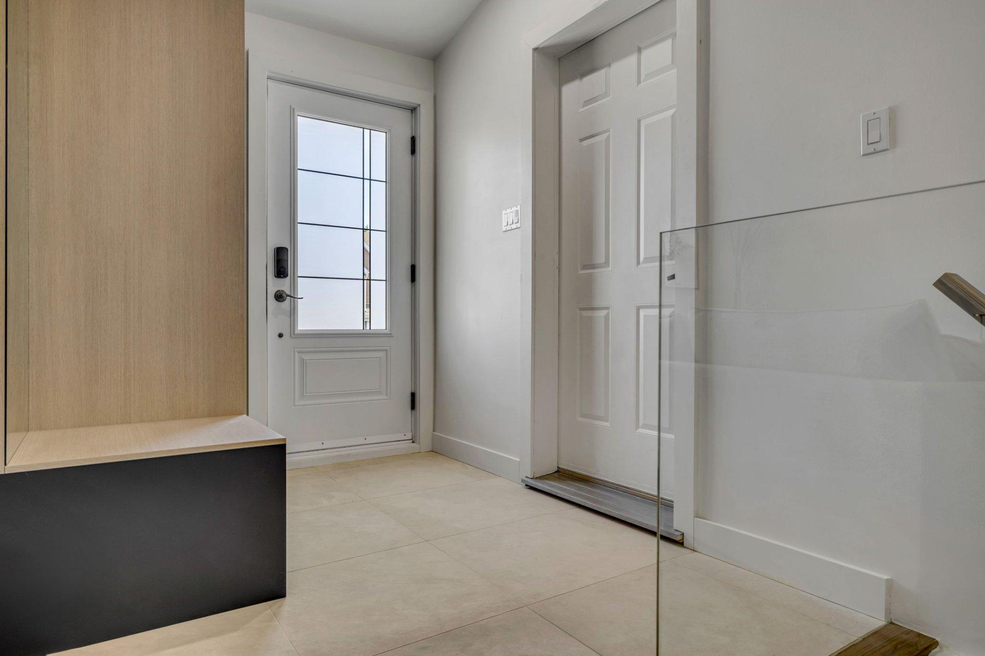 









80


Rue de Clichy

,
Québec (Beauport),




QC
G1C6N4

