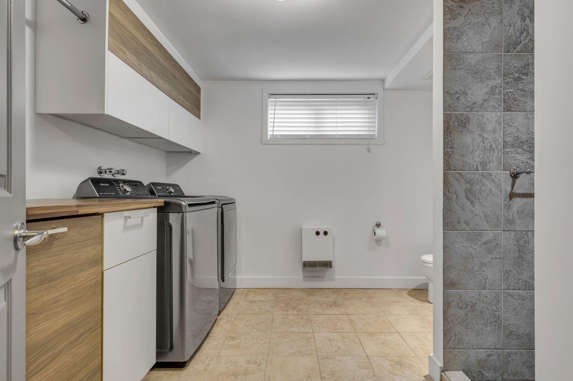 









80


Rue de Clichy

,
Québec (Beauport),




QC
G1C6N4

