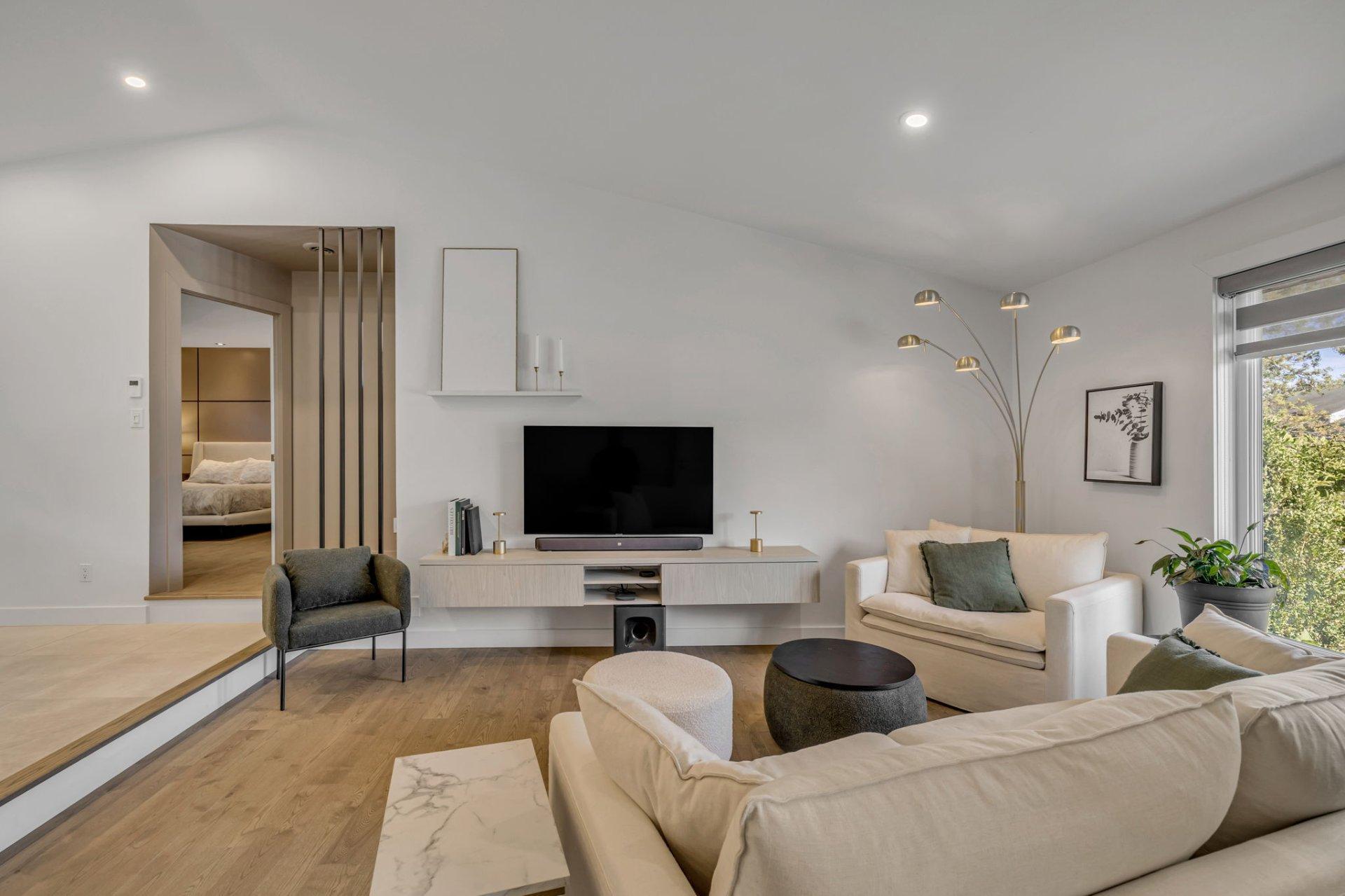 









80


Rue de Clichy

,
Québec (Beauport),




QC
G1C6N4

