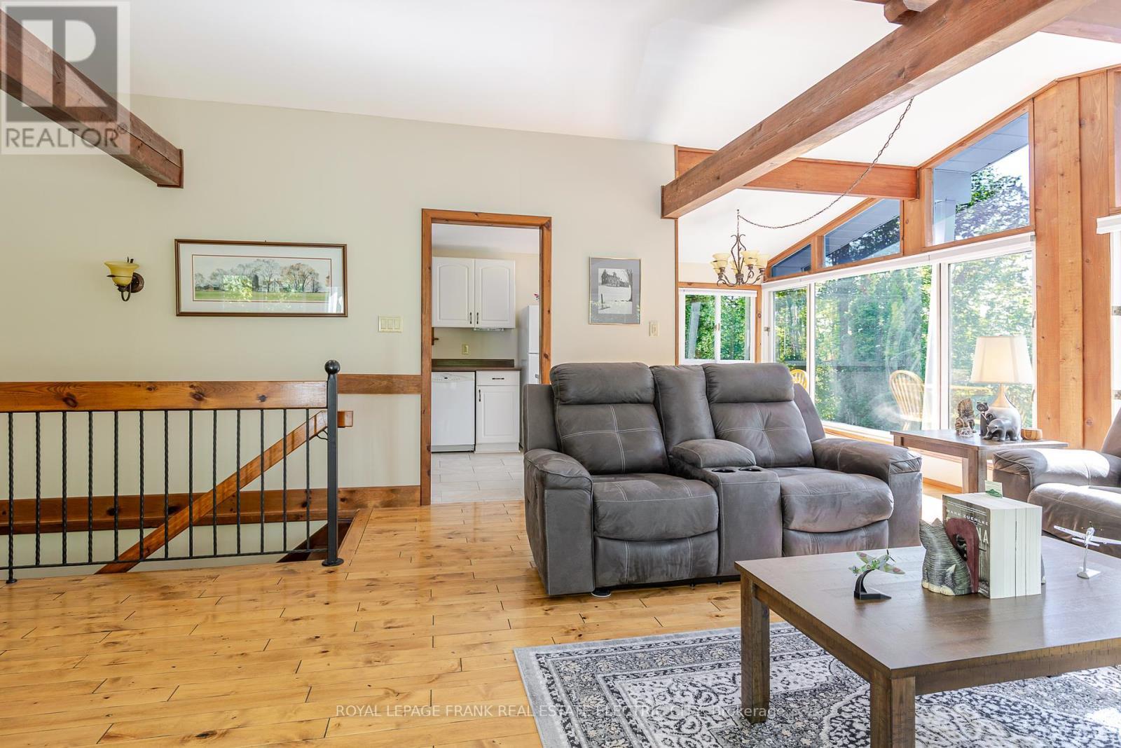 












2886 COUNTY ROAD 36 ROAD

,
Trent Lakes,




Ontario
K0L1J0

