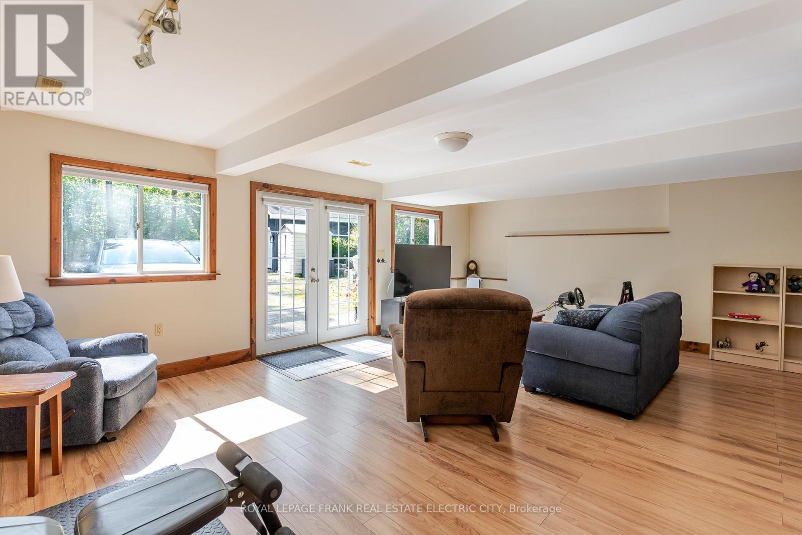 












2886 COUNTY ROAD 36 ROAD

,
Trent Lakes,




Ontario
K0L1J0


