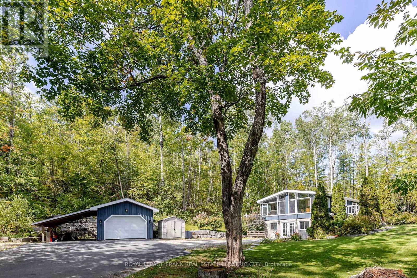 












2886 COUNTY ROAD 36 ROAD

,
Trent Lakes,




Ontario
K0L1J0

