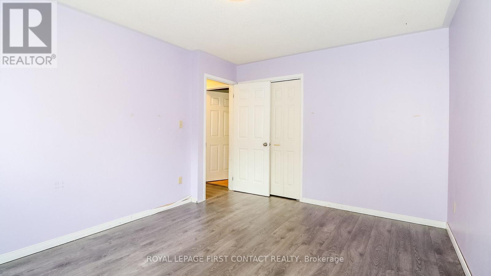 












24 HOWARD AVENUE

,
Tiny,




Ontario
L0L2T0

