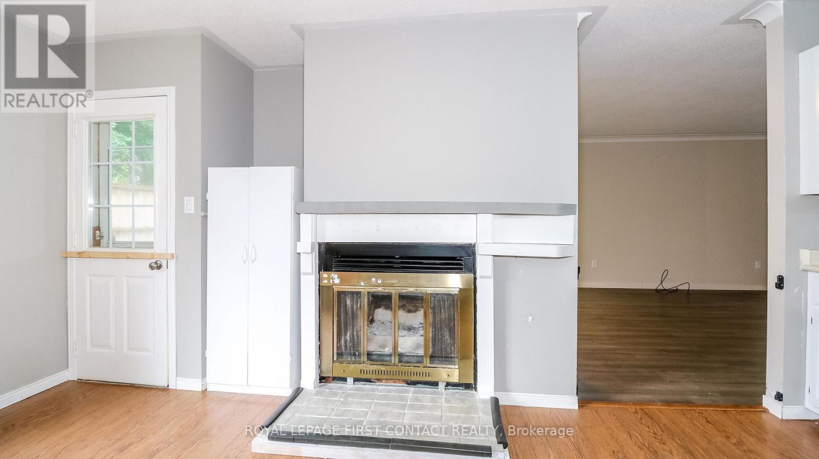 












24 HOWARD AVENUE

,
Tiny,




Ontario
L0L2T0

