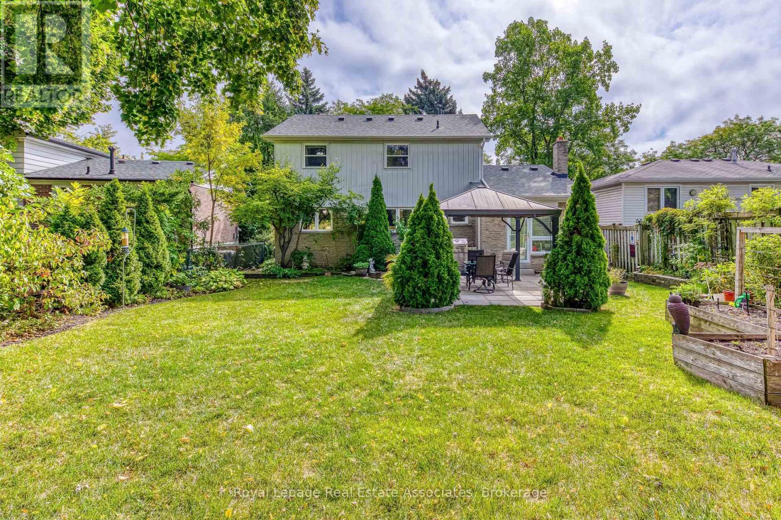 












2406 BUTTONBUSH CRESCENT

,
Mississauga,




Ontario
L5L1C5

