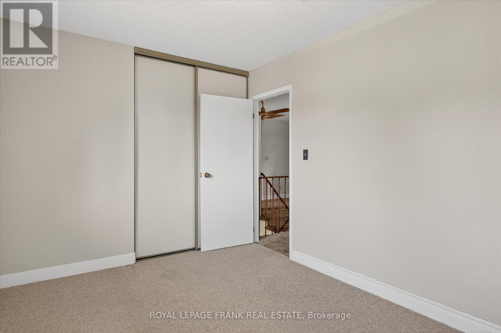 












549 BISSVIEW AVENUE

,
Selwyn,




Ontario
K9J6X4

