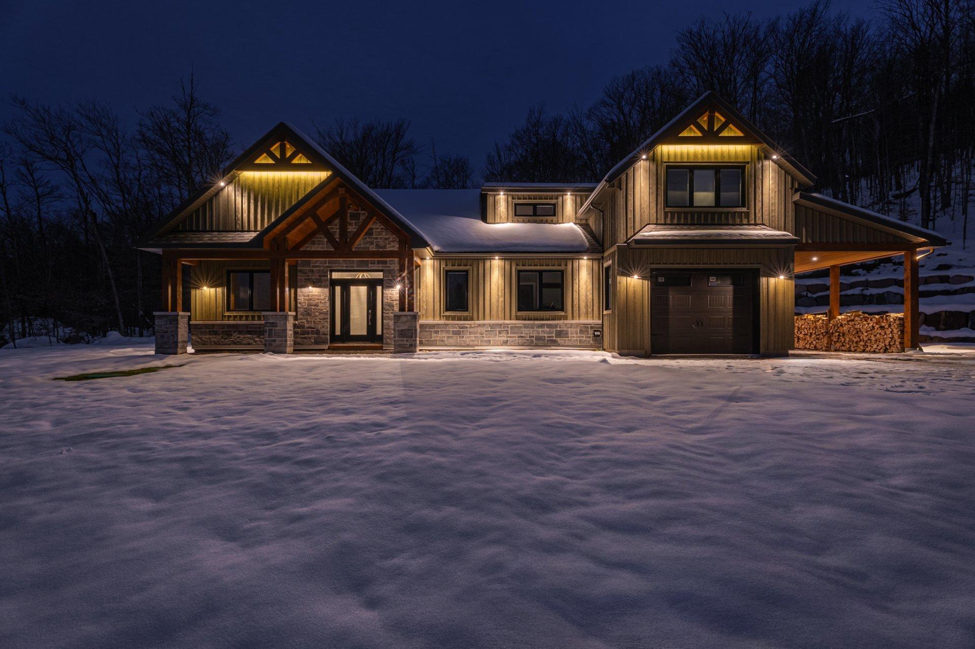 









125


Mtée des Samares

,
Sainte-Agathe-des-Monts,




QC
J8C0R7

