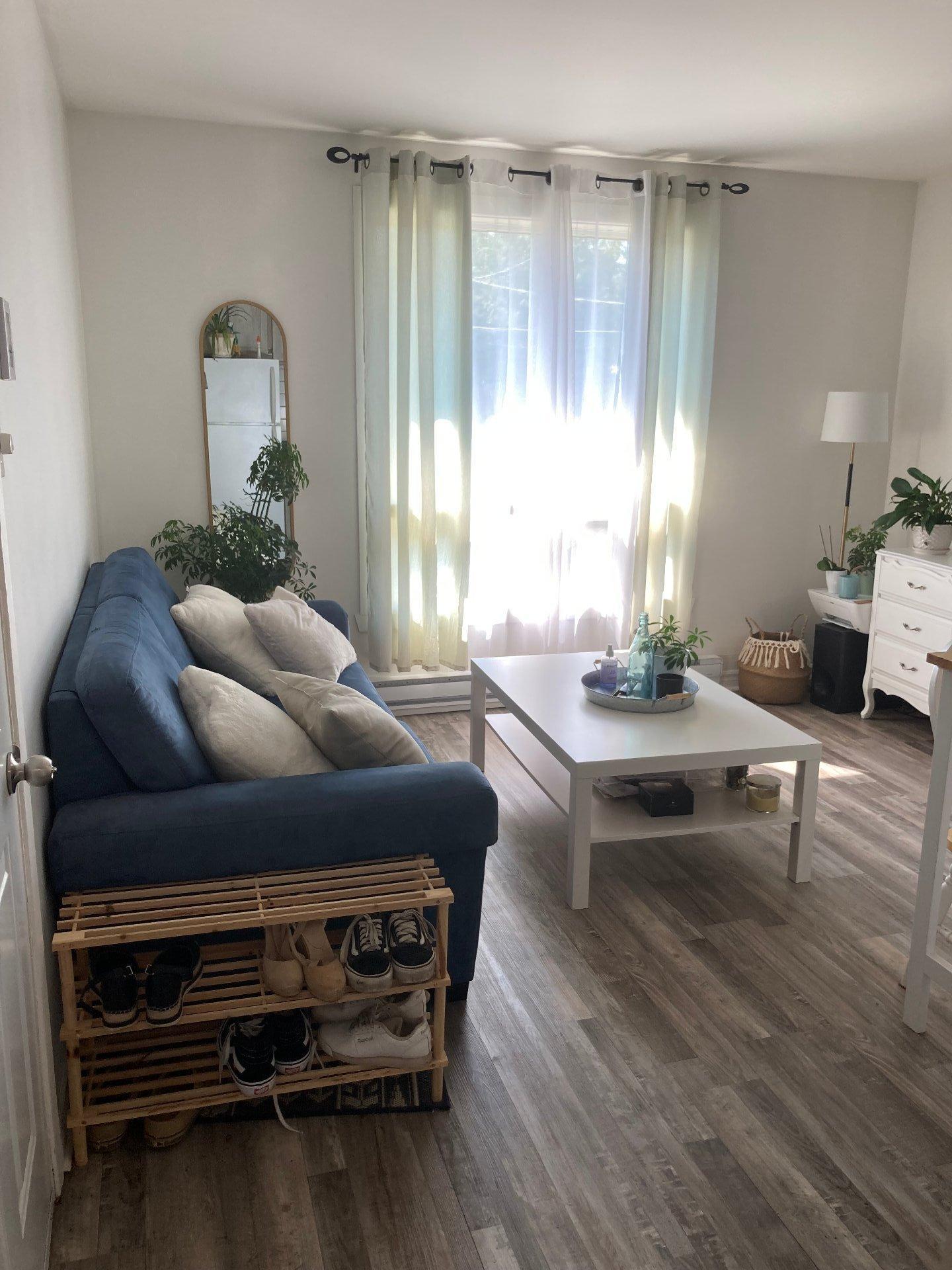 









654


Av. de Grande-Île

,
Salaberry-de-Valleyfield,




QC
J6S3N7

