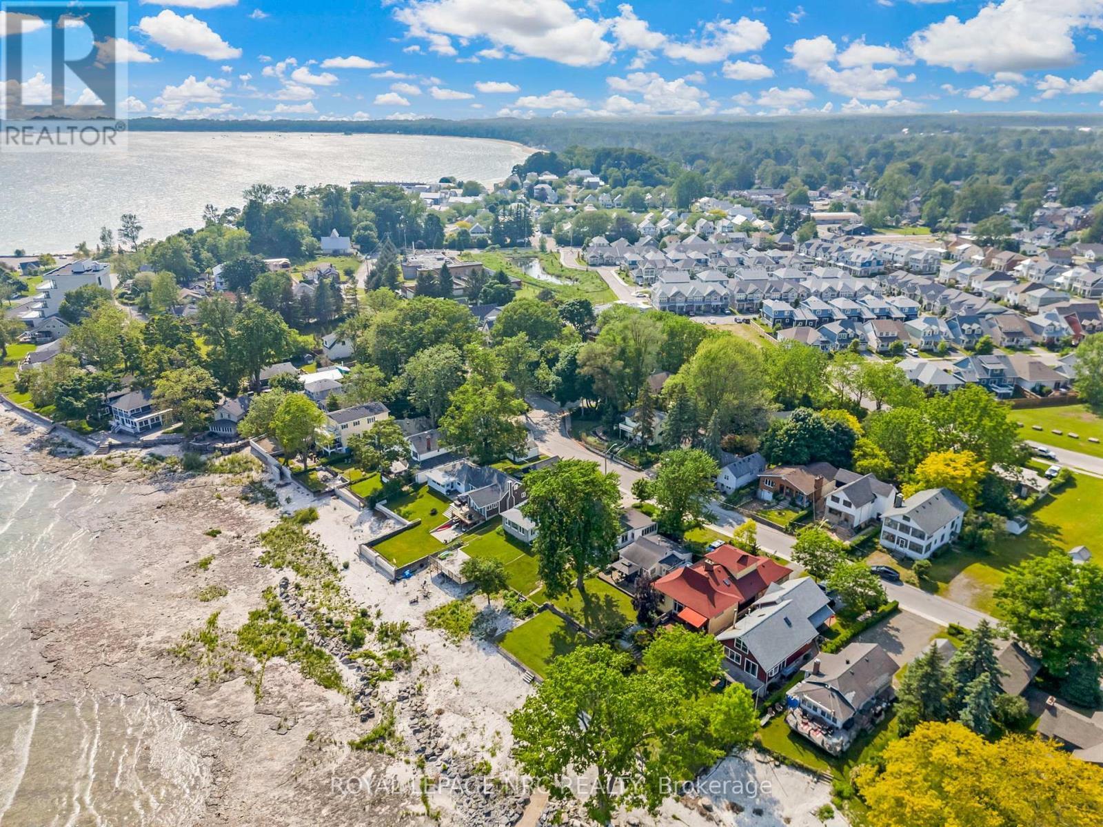 












3765 CRYSTAL BEACH DRIVE

,
Fort Erie (Crystal Beach),




Ontario
L0S1B0

