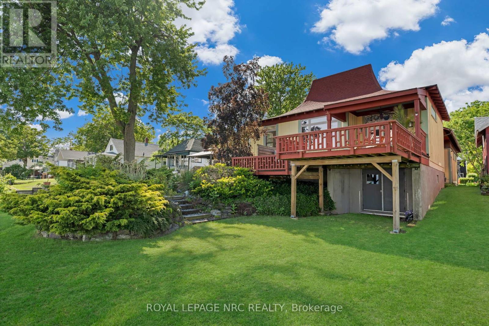 












3765 CRYSTAL BEACH DRIVE

,
Fort Erie (Crystal Beach),




Ontario
L0S1B0

