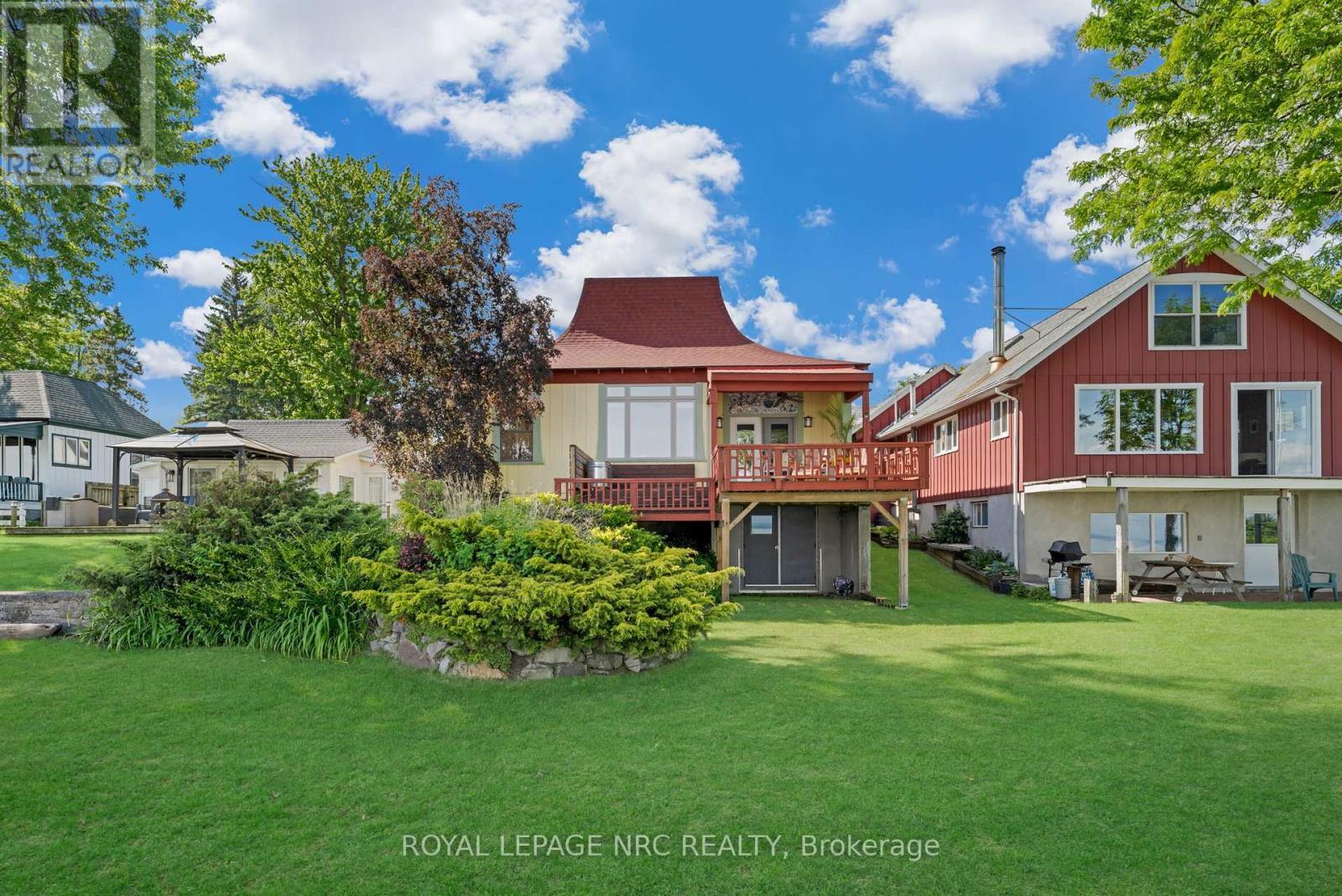 












3765 CRYSTAL BEACH DRIVE

,
Fort Erie (Crystal Beach),




Ontario
L0S1B0

