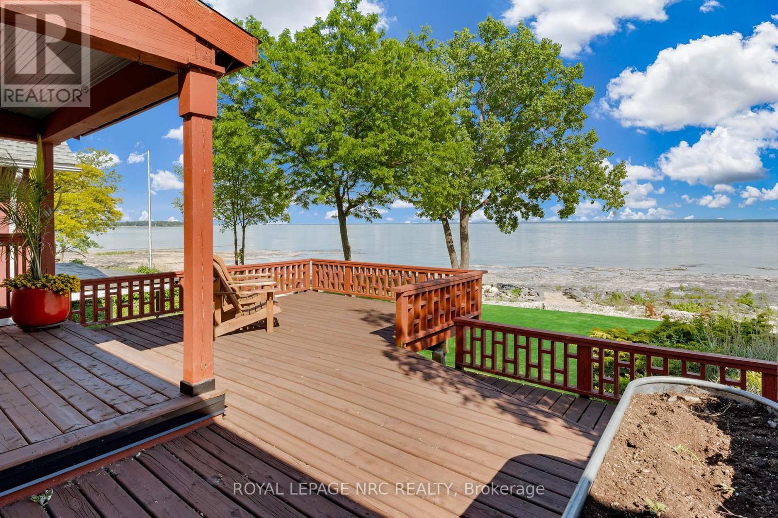 












3765 CRYSTAL BEACH DRIVE

,
Fort Erie (Crystal Beach),




Ontario
L0S1B0

