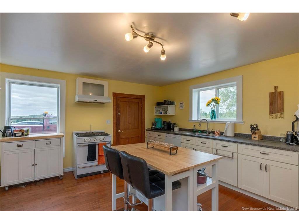 









4235


Route 16

,
Malden,




NB
E4M 2H2

