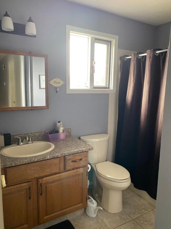 









3343


Gordon

Drive,
Kelowna,




BC
V1W 3M9

