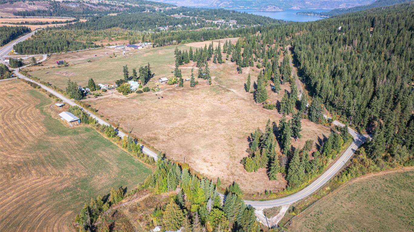 









4210


White Lake

Road,
Tappen,




BC
V0E 2W1

