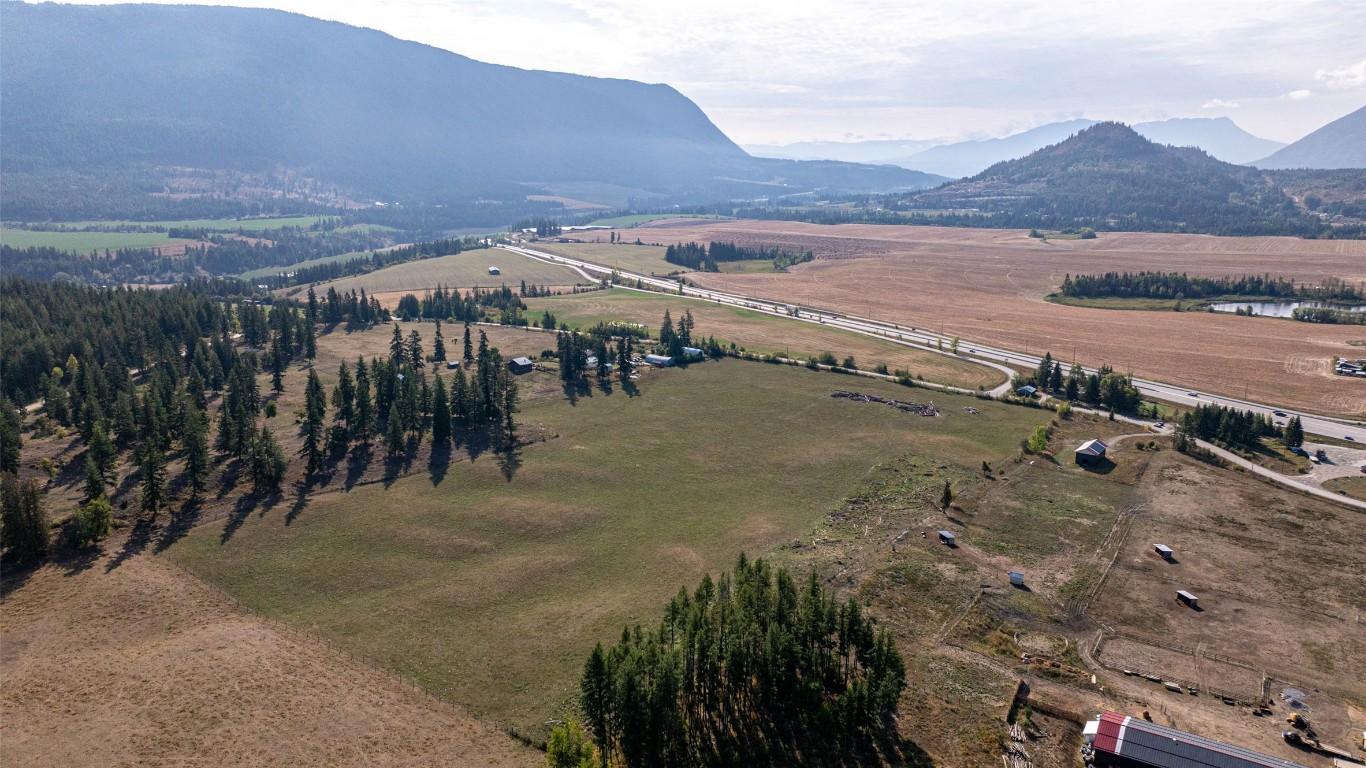 









4210


White Lake

Road,
Tappen,




BC
V0E 2W1

