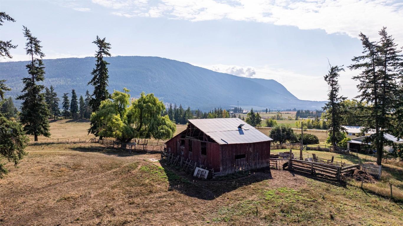 









4210


White Lake

Road,
Tappen,




BC
V0E 2W1

