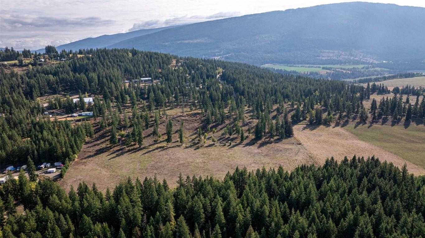 









4210


White Lake

Road,
Tappen,




BC
V0E 2W1

