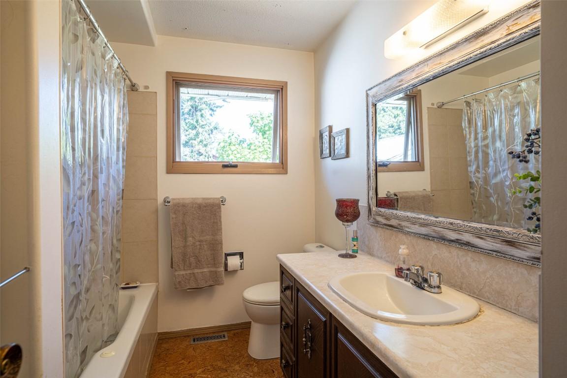 









4210


White Lake

Road,
Tappen,




BC
V0E 2W1

