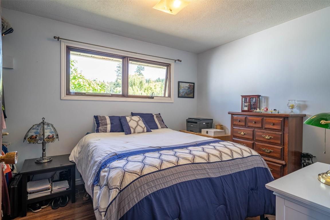 









4210


White Lake

Road,
Tappen,




BC
V0E 2W1

