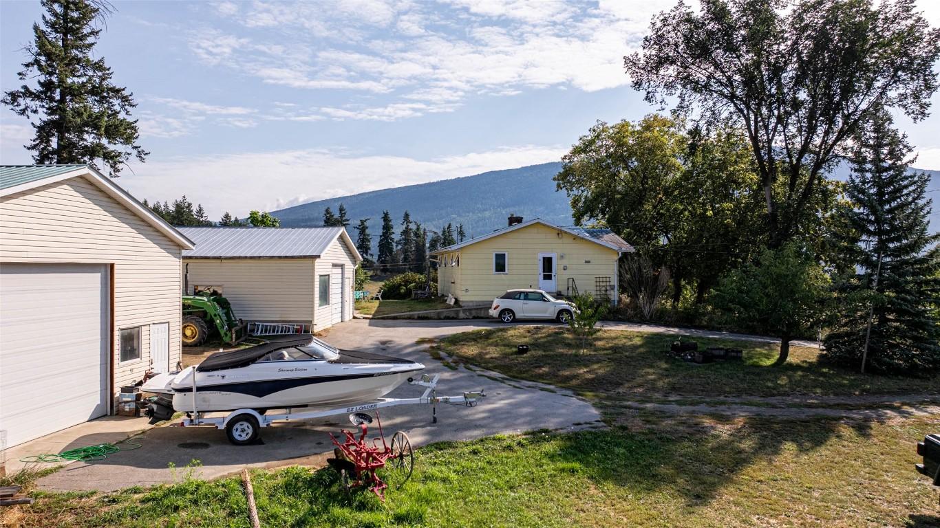 









4210


White Lake

Road,
Tappen,




BC
V0E 2W1


