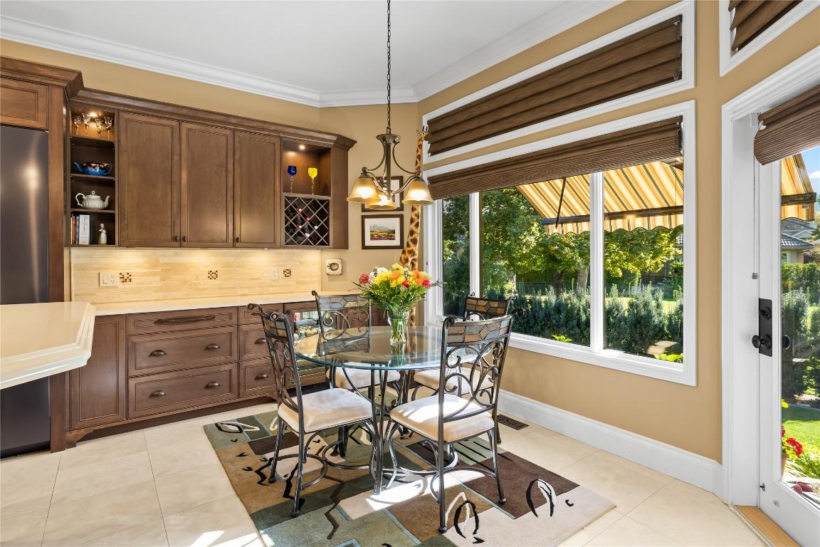









3992


Gallaghers

Parkway,
Kelowna,




BC
V1W 3Z8

