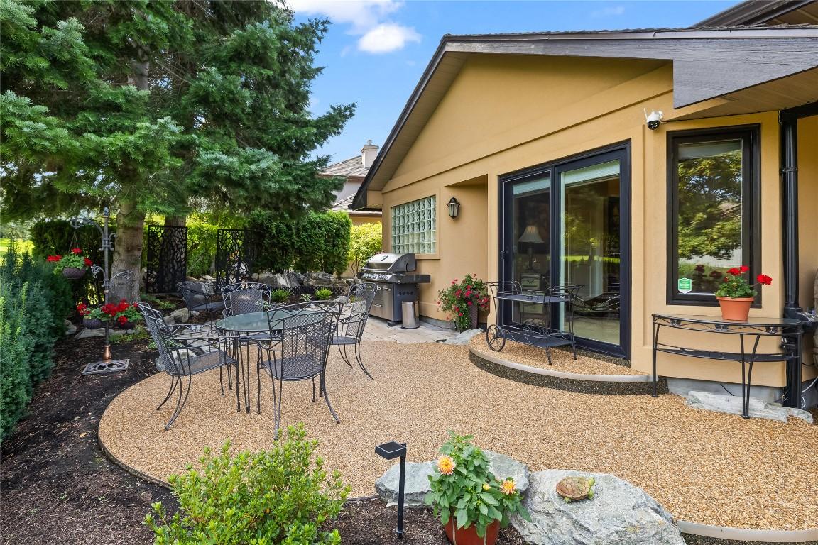 









3992


Gallaghers

Parkway,
Kelowna,




BC
V1W 3Z8

