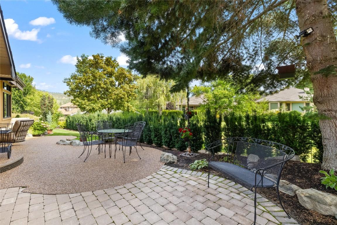 









3992


Gallaghers

Parkway,
Kelowna,




BC
V1W 3Z8

