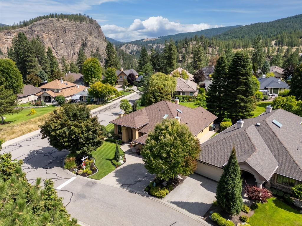 









3992


Gallaghers

Parkway,
Kelowna,




BC
V1W 3Z8

