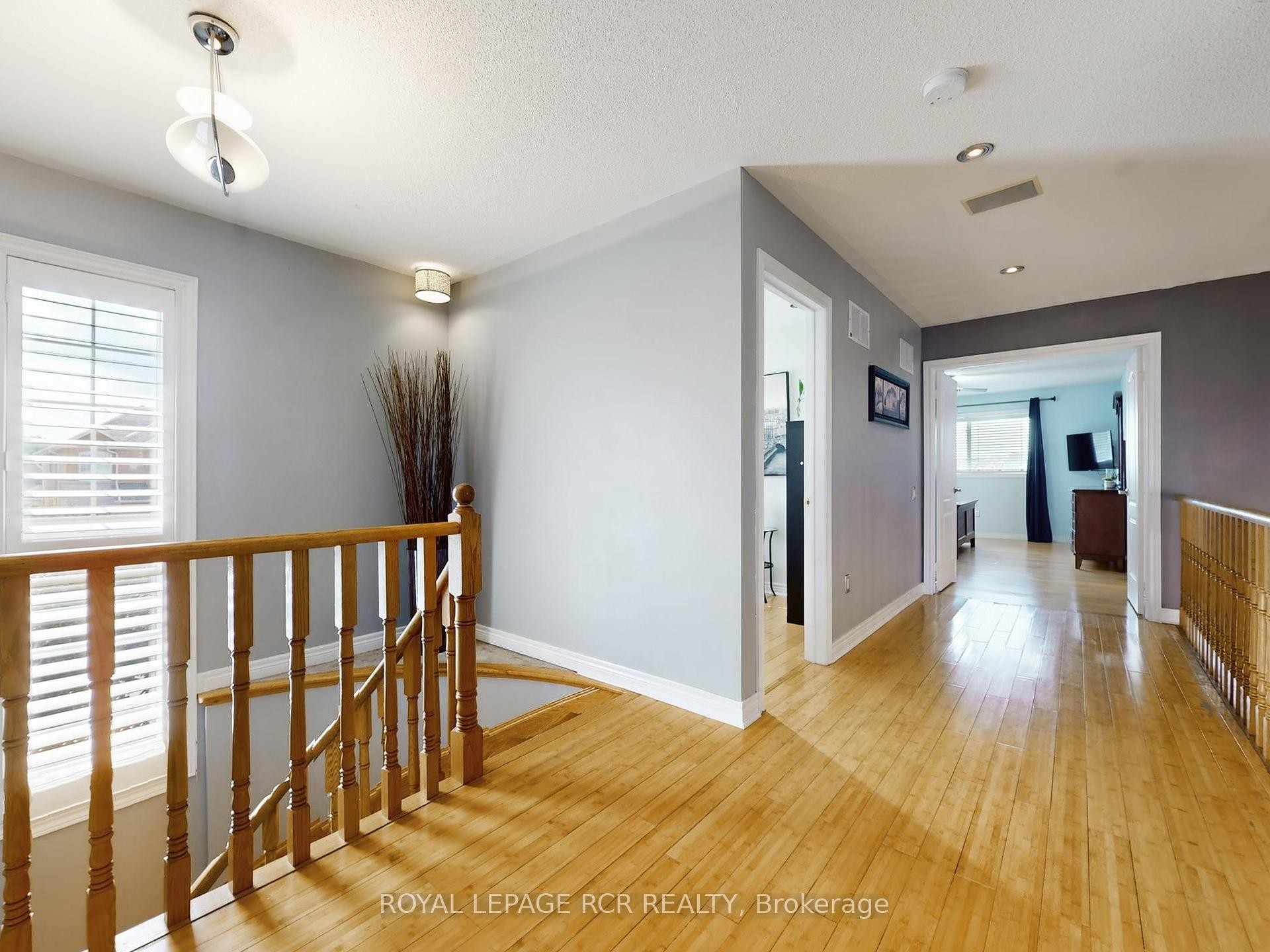 









28


Wakely

Boulevard,
Caledon,




ON
L7E 2G9

