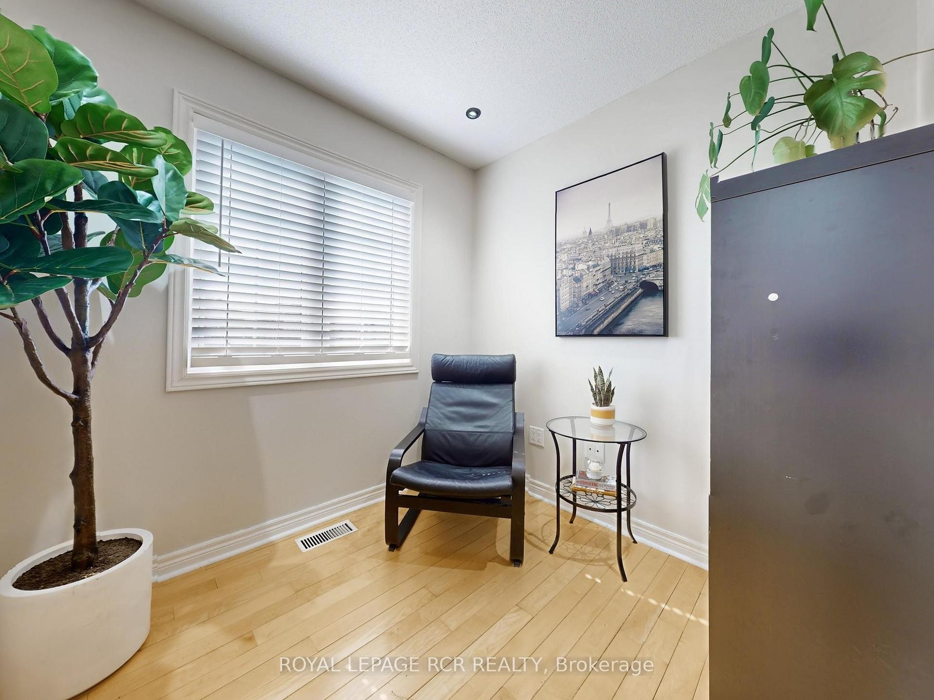









28


Wakely

Boulevard,
Caledon,




ON
L7E 2G9

