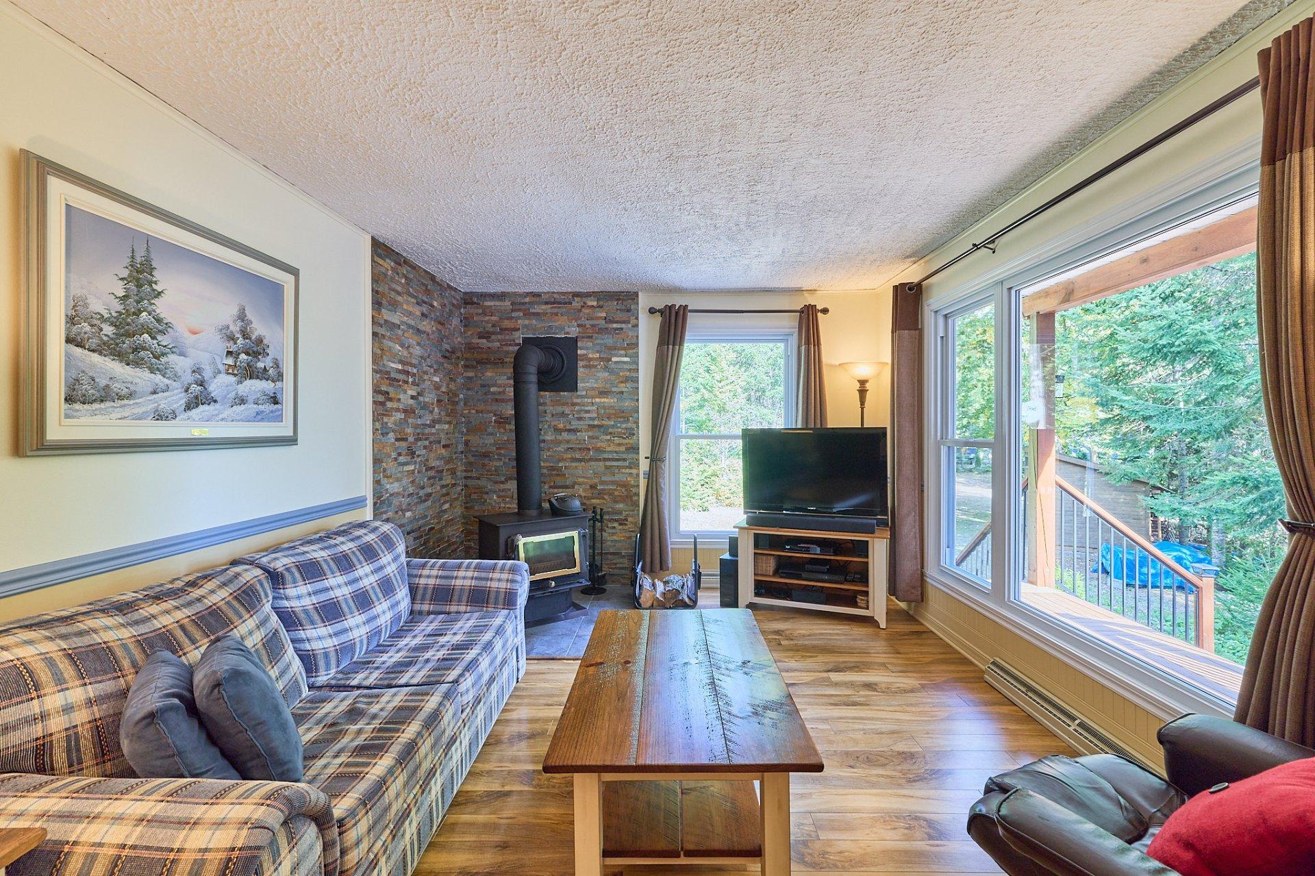 









51


Ch. Favreau

,
Saint-Donat,




QC
J0T2C0

