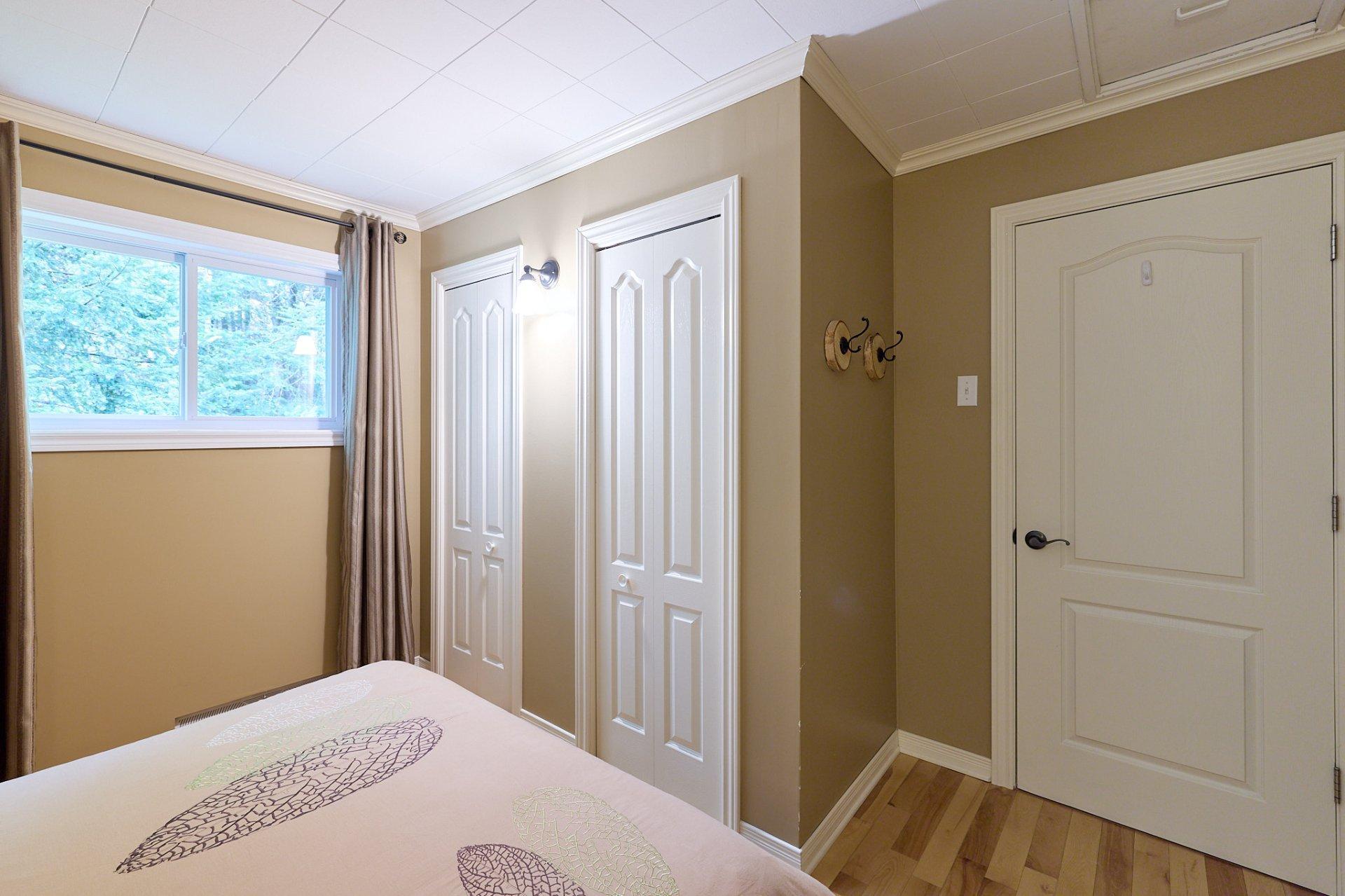 









51


Ch. Favreau

,
Saint-Donat,




QC
J0T2C0

